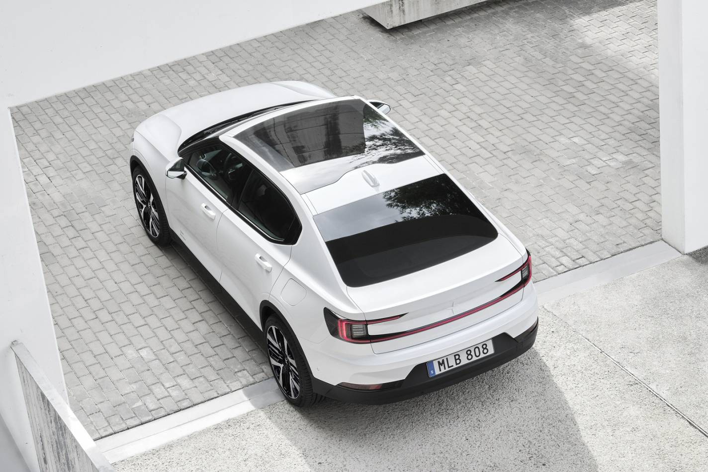 Polestar 2 Fastback 220KW 82KWH Long Range Single Motor 5dr Auto On